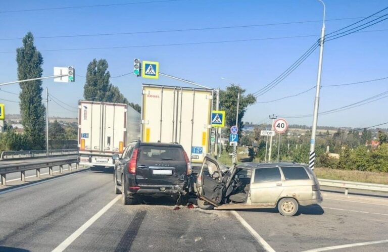 ДТП с 3 автомобилями в Семилукском районе